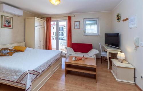 Beautiful Apartment In Rovinj With Wifi