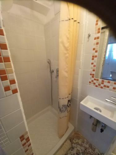 Bunari Studio Apartment