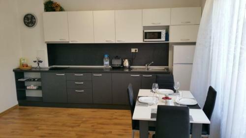 Miramare Apartment With Terrace And See View