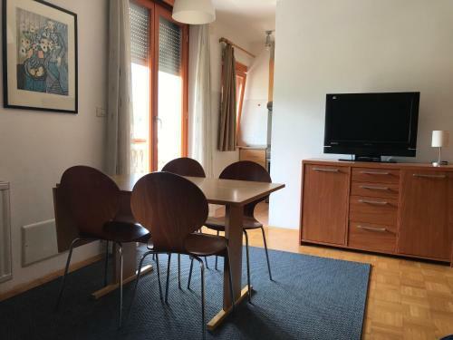Apartments Rombon