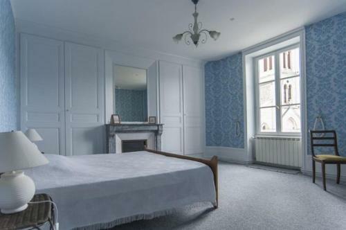 Hostal Les Volets Bleus