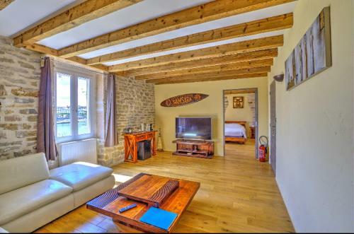 Hostal Les Jardins de La Sa�ne