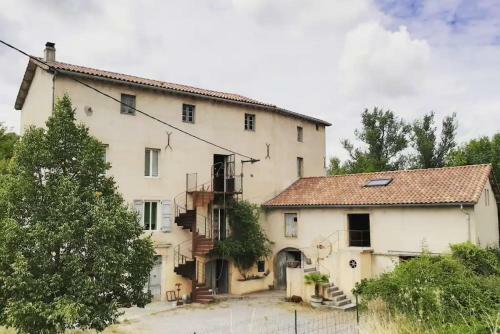 Hostal The Mill France