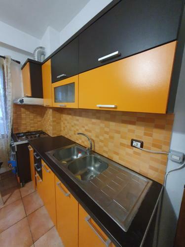 Shengjin Apartment Megi