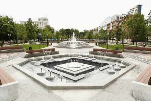 Luxury Apartment With Jacuzzi On Republic Square