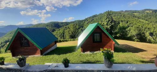 Etno Village ?uri?