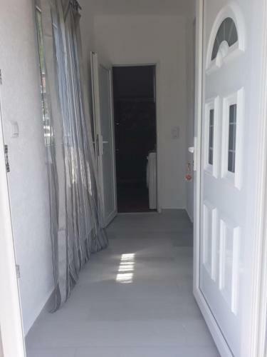 Ban Apartmani