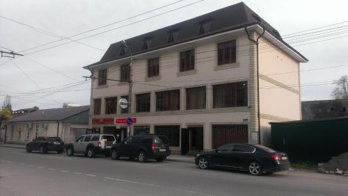 Hotel ????????