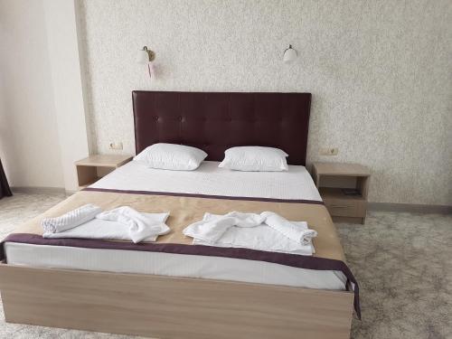 Hostal Guest House On Ardzinba 91