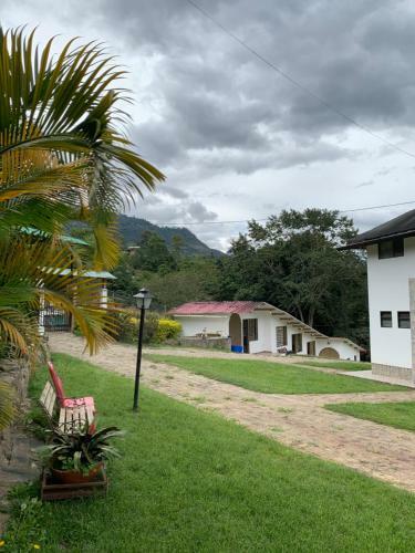 Hostal Caba�a Campestre Miraluna