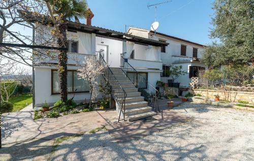 Apartman Sabina, Pore?