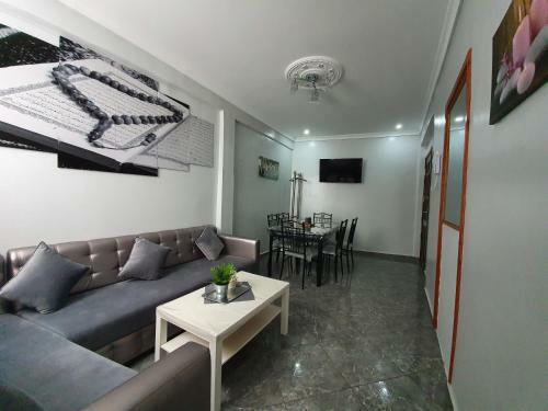 Apartment Ayoub -families Only-