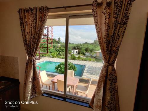 Royal Meadows Igatpuri 2bhk Poolside Villa