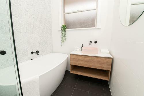 Haven On Hill, Beautifully Renovated, Close To Cbd