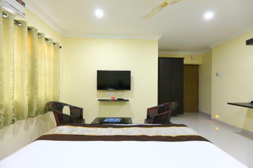 Madrasi Airport Hotel - Salbala