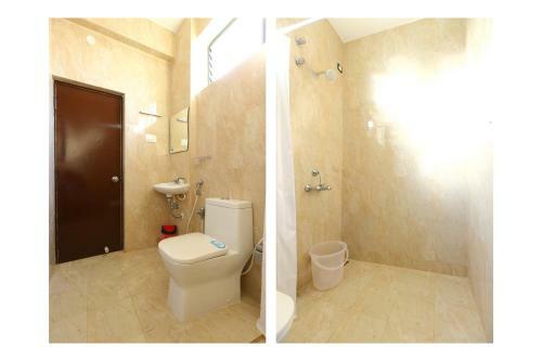 Madrasi Airport Hotel - Salbala
