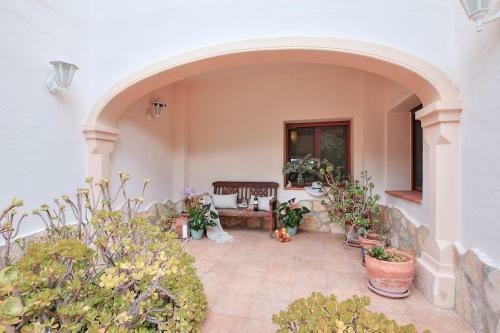 Gorgeous Private Villa For 8 In Moraira
