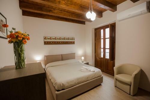 Housemilia Casaprofessa