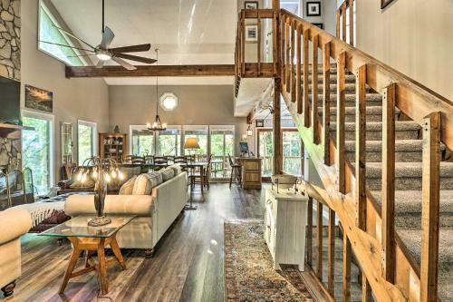 Creekside Retreat - Mins To Slopes And Trails!