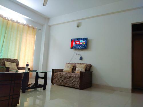 Apolloinn Service Apartment