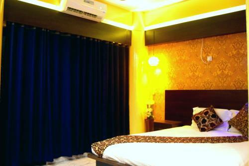 Hotel East End