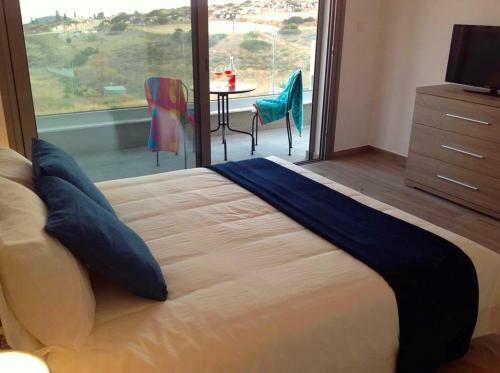 Villa Menies Mediterranean Heights