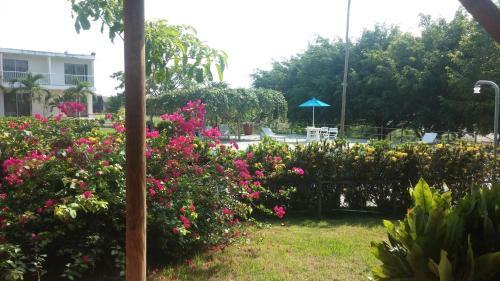 Hotel Parador Tropical