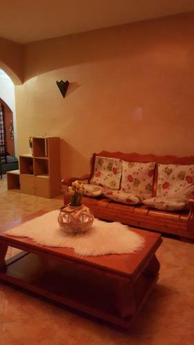 Apartamento Kalaat El Mansouria