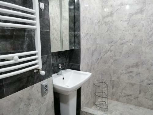 Marjanishvili Apartment