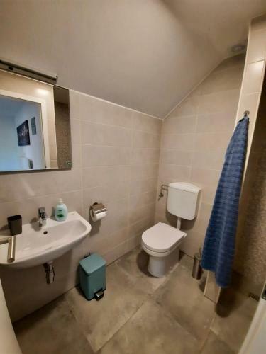 Hostal Rooms Optim