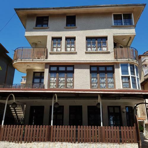 Hostal Slantse