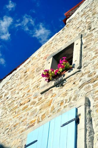 Ruine-motovun Kh