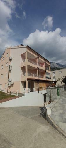 Promajna - Vacation Apartment