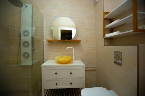 Sega Residence Luxury Apartment