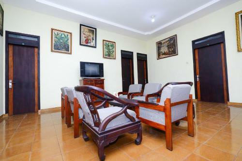 Hotel Oyo 1414 Paviliun Permata