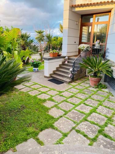 Pool & Garden Di Massa