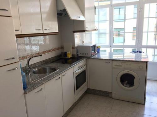 Apartamento Junto Al Paseo Mar�timo De Cee