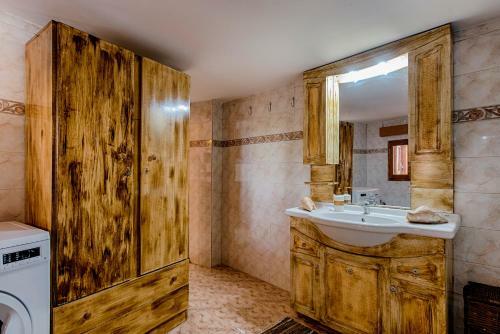 Malona Traditional Detached House