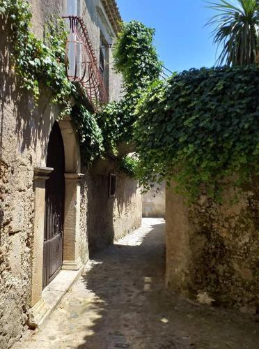 Hostal Palazzo Caracciolo