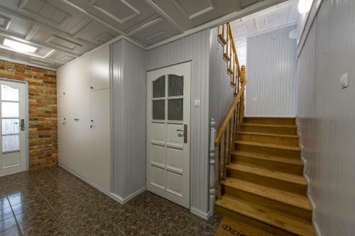 Retro House