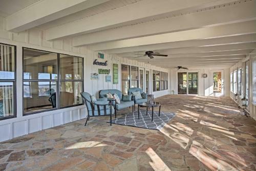 Waterfront Keystone Lake House With Shared Dock!