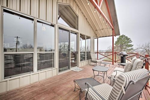 Kingston Cabin With Easy Access To Lake Texoma!