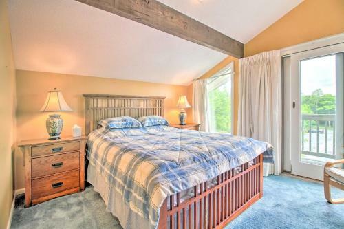 Apartamento Bright Bromley Mountain Condo With 2 Balconies!