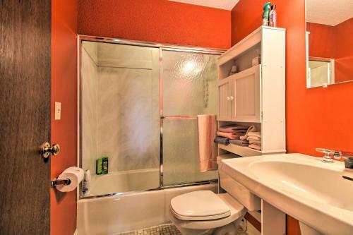 Apartamento Bright Bromley Mountain Condo With 2 Balconies!