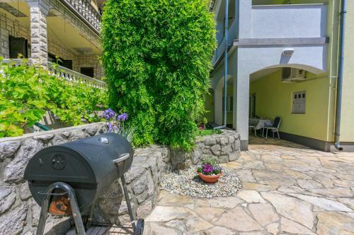 Apartments And Room Slavica