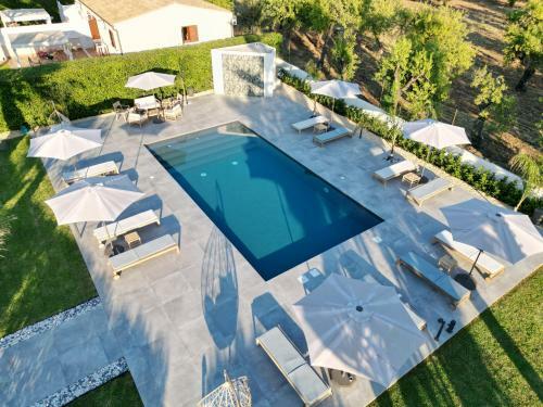 Apartamento Villa Dolmen Con Piscina