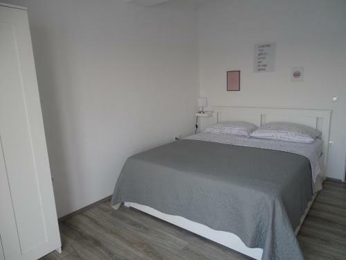 Seaside Villa Mit Pool F�r 12 Personen