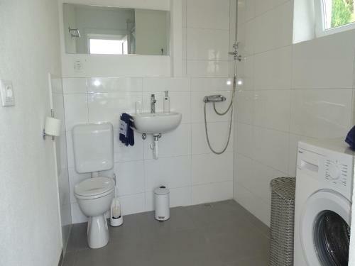 Seaside Villa Mit Pool F�r 12 Personen