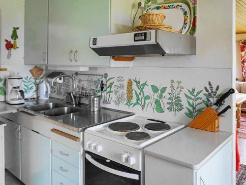 Holiday Home Holsljunga II
