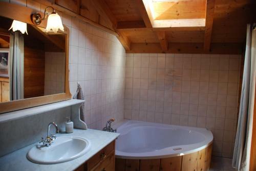 Chalet Edelweiss - Verbier Access, Sun, And Jacuzzi!